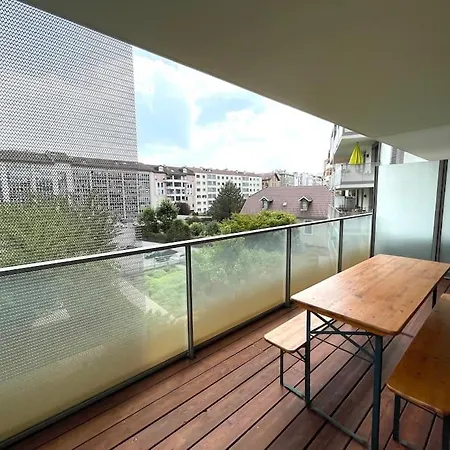 Appartement Le Calme Dans Le Triangle D'or