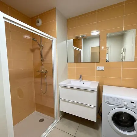 Le Calme Dans Le Triangle D'or Apartmán